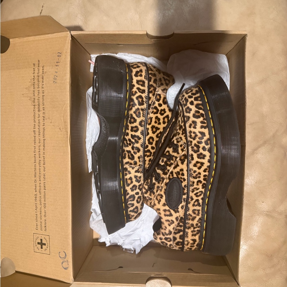 Dr marten leopard buzz